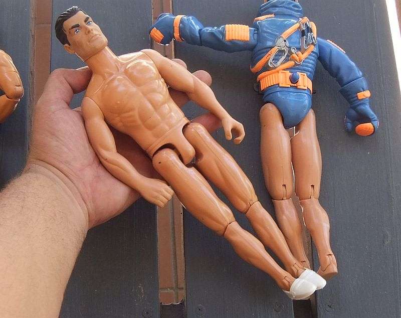 A COOL LOT OF 3 ORIGINAL ACTION MAN FIGURES - 1996 - 1999 - 2000.... YOU ARE BIDDING FOR ALL !! WOW