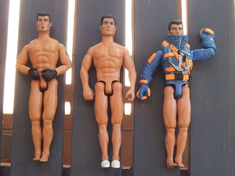 A COOL LOT OF 3 ORIGINAL ACTION MAN FIGURES - 1996 - 1999 - 2000.... YOU ARE BIDDING FOR ALL !! WOW