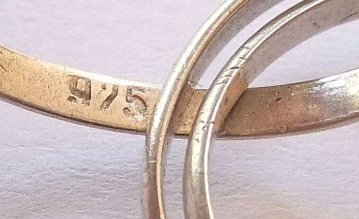 A LOVELY VINTAGE LOOK SOLID STERLING SILVER "RUSSIAN" WEDDING BAND !! COOL PLAYFUL PIECE ...