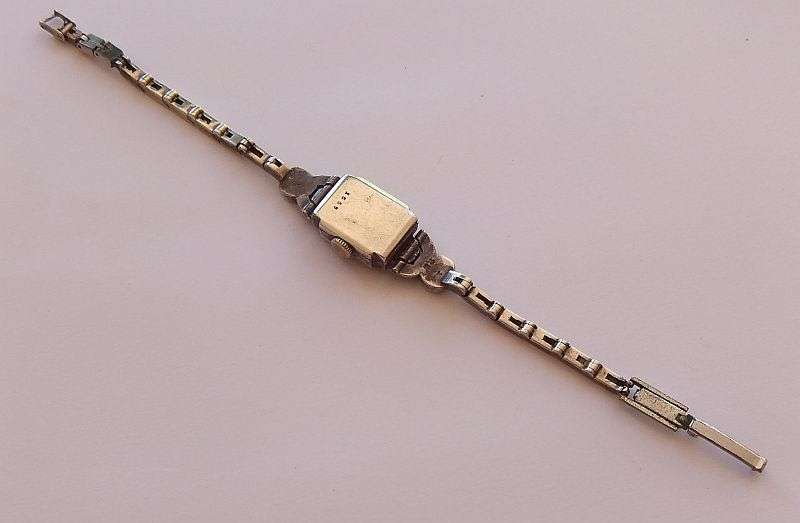 A RARE VINTAGE ART DECO STYLE STERLING SILVER WIND UP COCKTAIL WATCH BY LANCO ...WORKING