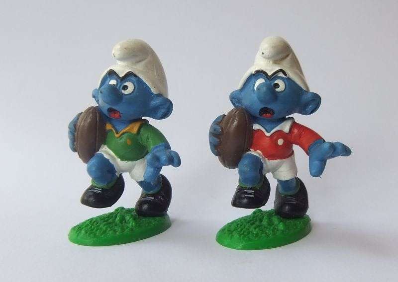 SUPER RARE !! VINTAGE RUGBY SMURFS !! BRITISH LION AND SOUTH AFRICAN SPRINGBOK !! ORIGINAL WITH BASE
