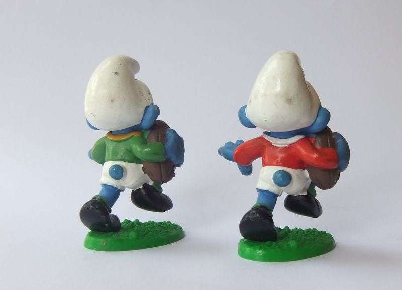 SUPER RARE !! VINTAGE RUGBY SMURFS !! BRITISH LION AND SOUTH AFRICAN SPRINGBOK !! ORIGINAL WITH BASE