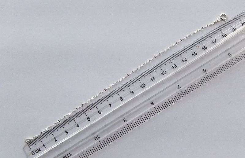 3 AVAILABLE !! BRAND NEW !! AN ELEGANT AND DAINTY STERLING SILVER BRACELET !! BID PER BRACELET !!