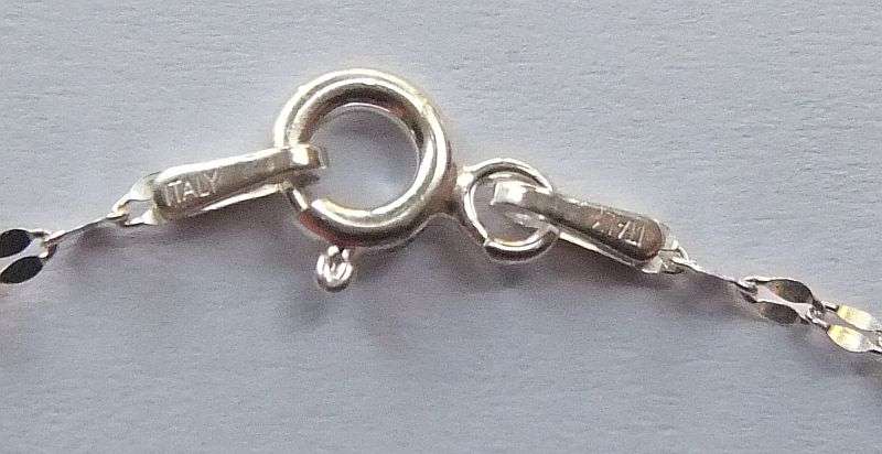 3 AVAILABLE !! BRAND NEW !! AN ELEGANT AND DAINTY STERLING SILVER BRACELET !! BID PER BRACELET !!