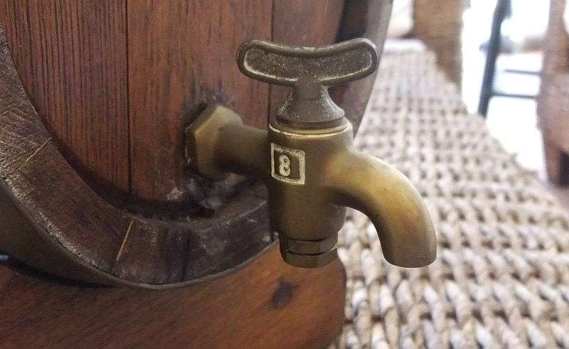 A TOTALLY COOL VINTAGE WOODEN WINE VAT WITH BRASS TAP !! CONVERSATION STARTER !! ORNAMENTAL