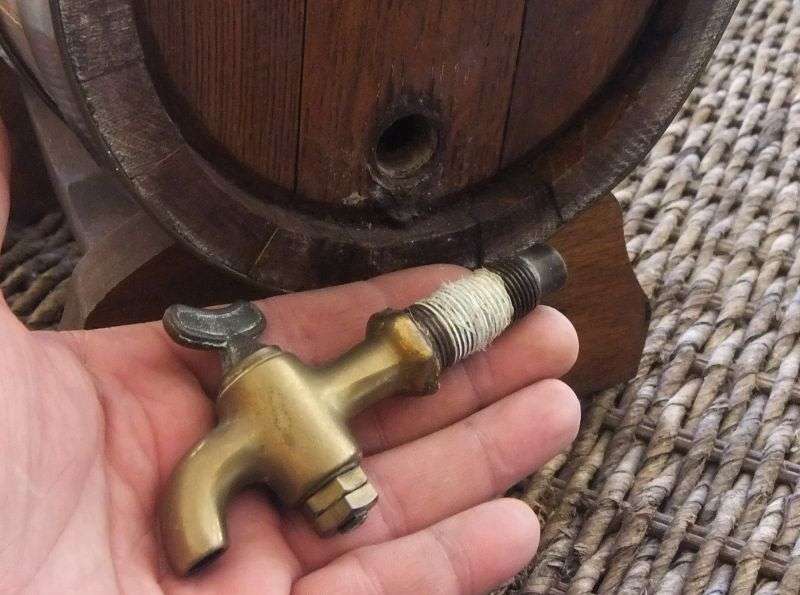 A TOTALLY COOL VINTAGE WOODEN WINE VAT WITH BRASS TAP !! CONVERSATION STARTER !! ORNAMENTAL