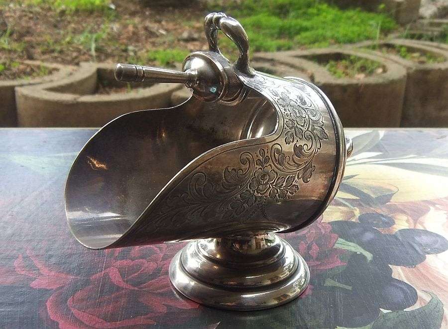 SWEET !! A QUAINT ANTIQUE SILVER PLATE ""COAL SHUTTLE"" SALT OR SUGAR CELLAR WITH ORIGINAL SCOOP !!