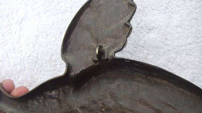 SO COOL !! 1950`S STYLE !! A SET OF THREE SOLID BRASS FLYING DUCKS FOR YOUR WALL !! KITSCH FEVER !!