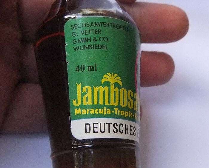 SEALED !! 40 ML VINTAGE MINIATURE !! 25 % ALCOHOL ... ""JAMBOSALA"" FRUIT LIQUEUR !! FOR THE EXOTIC