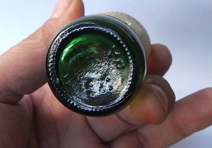 SEALED !! 50 ML VINTAGE MINIATURE !! 20 % ALCOHOL ..."" GRAHAM`S PORT 1979 "" PRODUCED IN PORTUGAL