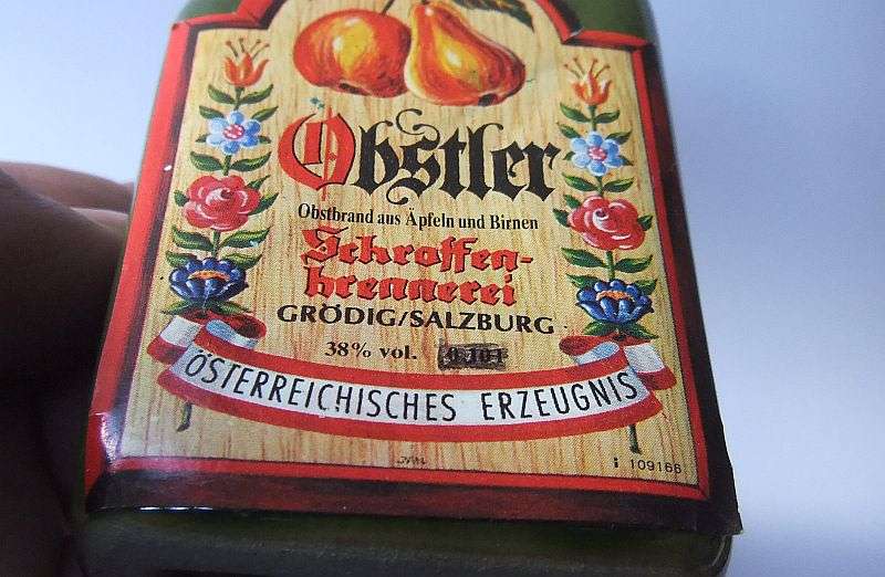 SEALED !! 50 ML VINTAGE MINIATURE !! 38 % ALCOHOL ... "" OBSTLER FRUIT SCHNAPPS "" IN JERRY CAN