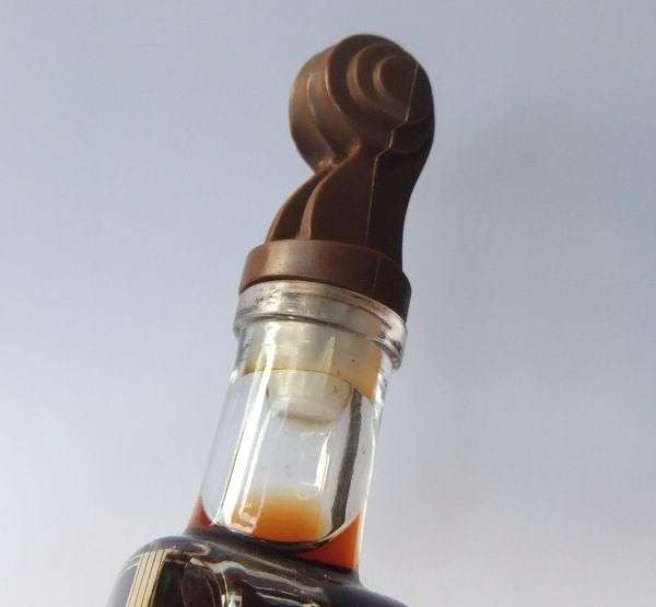 SEALED !! 40 ML VINTAGE MINIATURE !! 22.5 % ALCOHOL ...""CHERRY BRANDY"" BY NANNERL !! COLLECTABLES