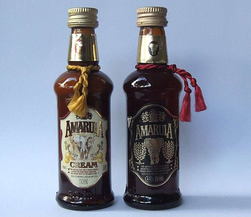 SEALED !! 2 X 50 ML VINTAGE MINIATURE !! 17 % ALCOHOL ...AMARULA CREAM & LIQUEUR !! BID FOR BOTH