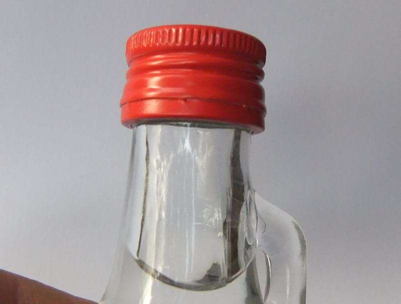 SEALED !! 40 ML VINTAGE MINIATURE !! 38 % ALCOHOL.."ZIRBENGEILT"Swiss stone pine seed herbal extract