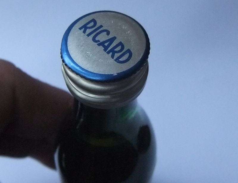 SEALED !! 28 ML VINTAGE MINIATURE !! 45 % ALCOHOL ..."" RICARD "" FRENCH SPIRIT ASPERITIF