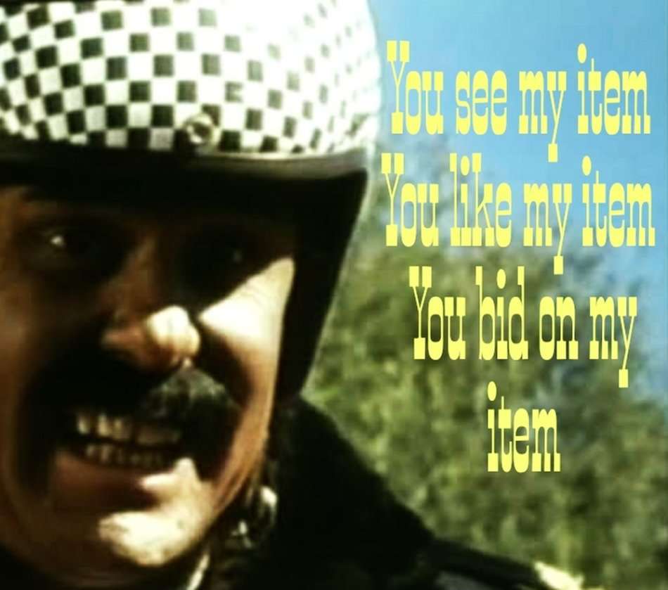 WOW !! A BEAUTUFUL QUALITY CRAFTED SOLID STERLING SILVER DESIGNER RING SET WITH FACETED STONES !!