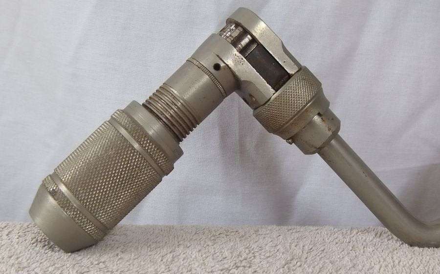 WOW !! A MAGNIFICENT OLD MANUAL HAND DRILL BY STANLEY OF ENGLAND !! SUPERIOR QUALITY PIECE !!