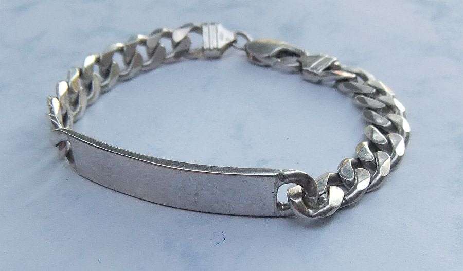 HEAVY DUTY !! A TOTALLY COOL SUPER SOLID STERLING SILVER IDENTITY BRACELET !! GREAT CONDITION !! WOW
