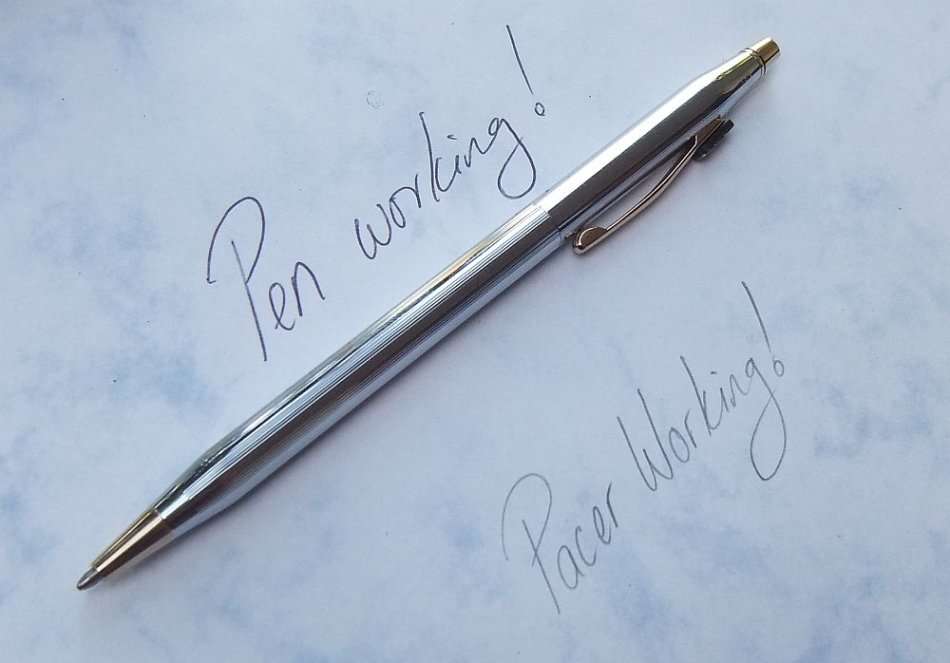 A CLASSY GOOD AS NEW "" CROSS MEDALIST "" BALLPOINT PEN & PACER SET IN ORIGINAL CASE AND SLEEVE