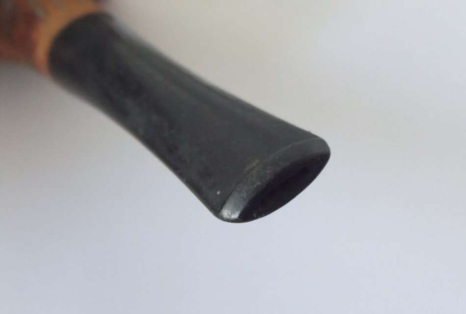 A SUPERIOR QUALITY CARVED "BOOT" SMOKING PIPE WITH GENUINE BRIAR PIPE AND STAND !! ALL MARKED !! WOW