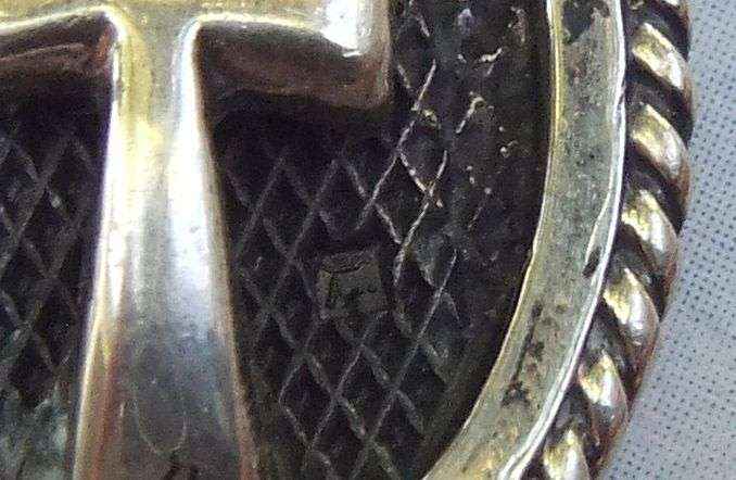 TREASURE FROM EGYPT !! A VERY SOLID 800 SILVER EGYPTIAN SILVER KEYRING FEATURING NEFERTITI & ANKH !!