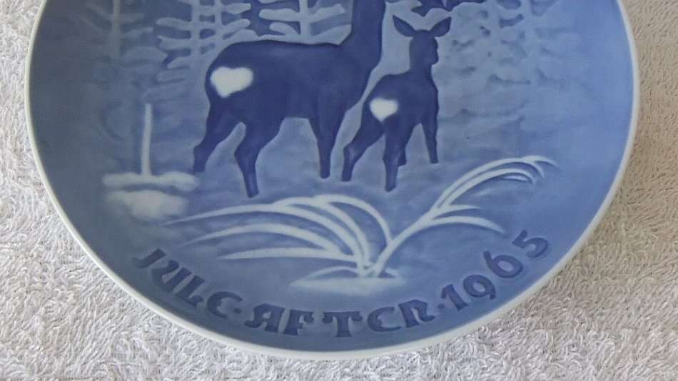 BING & GRONDAHL "JULE" AFTER CHRISTMAS 1965 DISPLAY PLATE COPENHAGEN DENMARK !! VALUE !! QUALITY !!