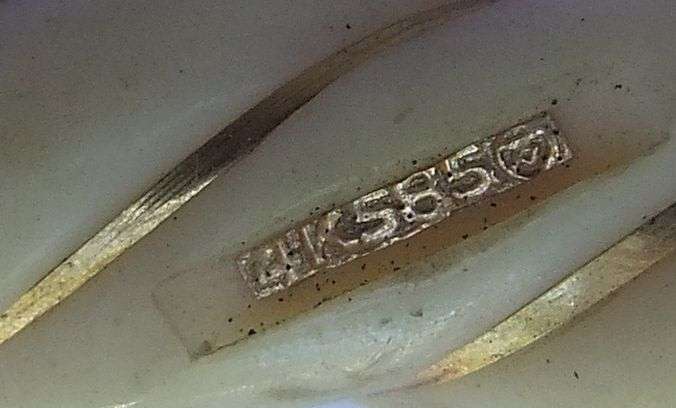 AN EXQUISITE VINTAGE DESIGNER STAMPED CARVED BONE BANGLE WRAPPED IN 14 CT GOLD !! LOOK AND READ !!