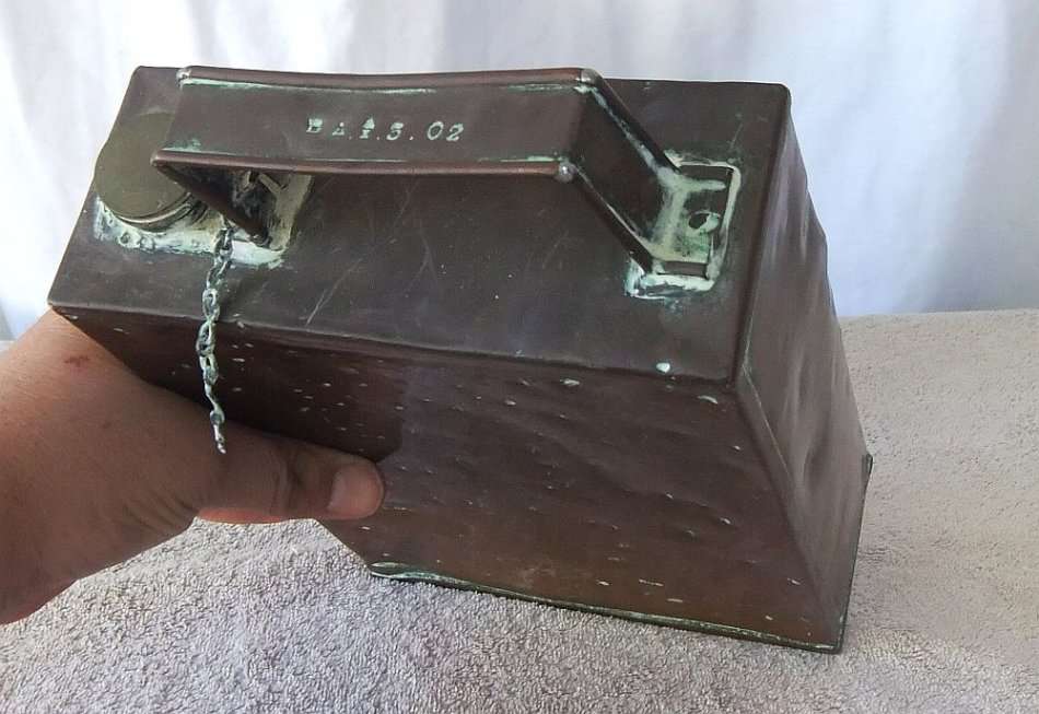 UNKNOWN USE !! AN OLD LOOKING NUMBERED COPPER CAN , PERHAPS FOR OILS OR FUEL !! HEAVY LITTLE THING