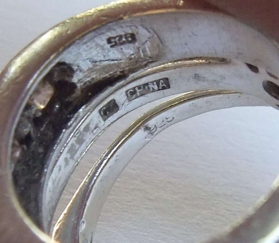 WHAT A STEAL !! 3 GORGEOUS STERLING SILVER RINGS SET WITH FACETED STONES !! PINK & CLEAR !! TAKE ALL