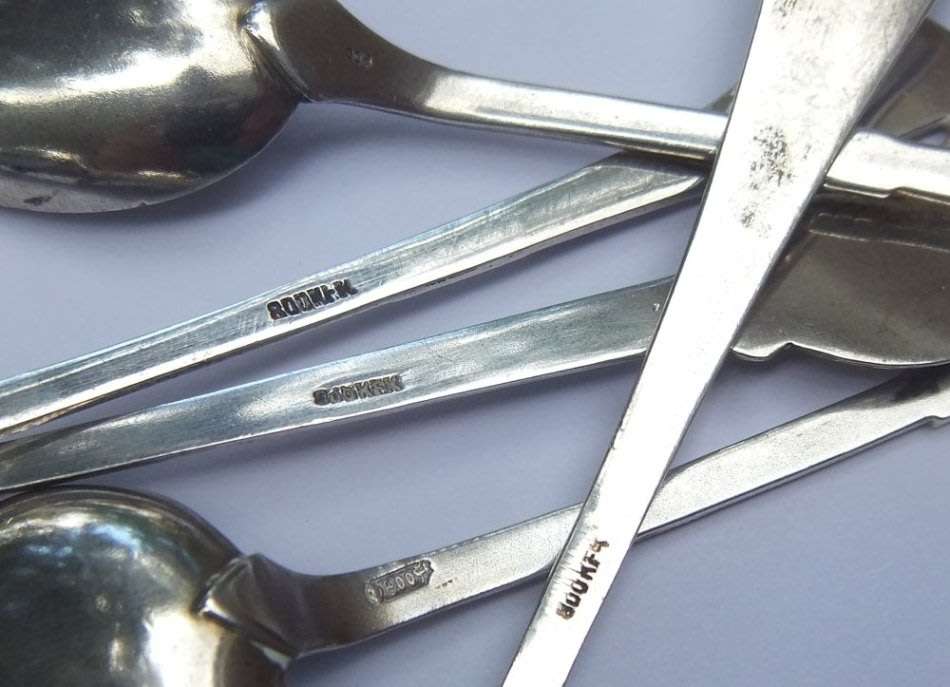 OH WOW !! A LOT OF FIVE SOLID SILVER AND ENAMEL TEASPOONS !! EXCELLENT DETAIL !! 80% SILVER CONTENT