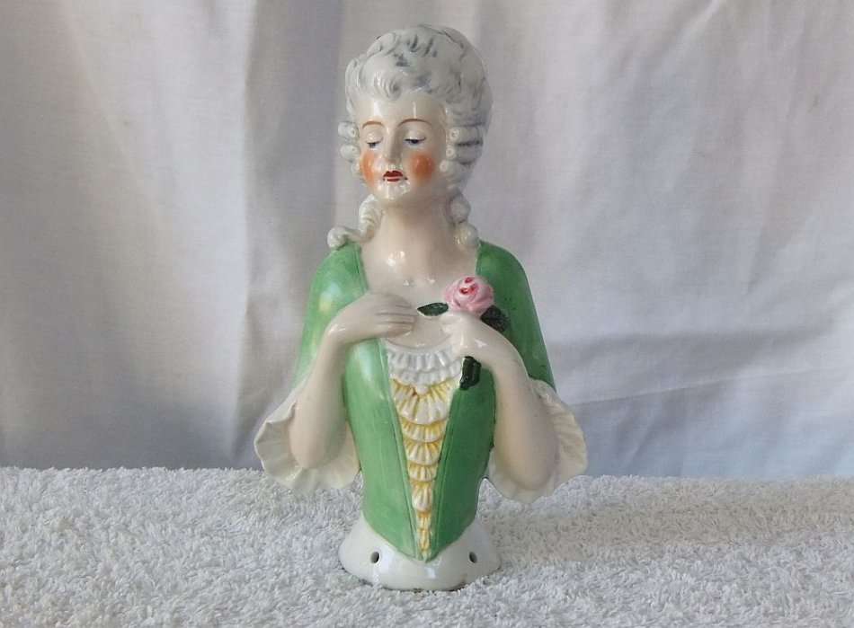 RARE !! A BEAUTIFUL ANTIQUE VICTORIAN PERIOD GERMAN MADE NUMBERED HALF DOLL !! AN AMAZING FIND !!