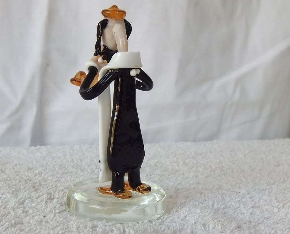 WOW ! A MASTERFULLY CRAFTED HAND BLOWN VENETIAN ART GLASS SCULPTURE OF A MUSICIAN !! AMAZING WORK !!