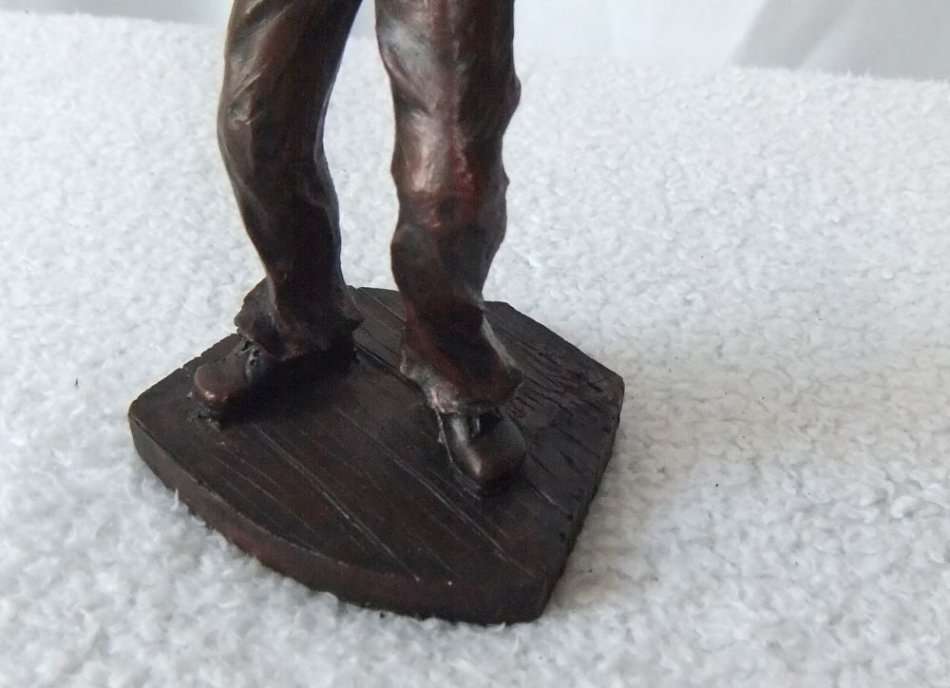 A VINTAGE HIGHLY DETAILED HAND PAINTED RESIN COMPOSITE FIGURE OF A SAXOPHONE PLAYER !! GREAT FIND !!