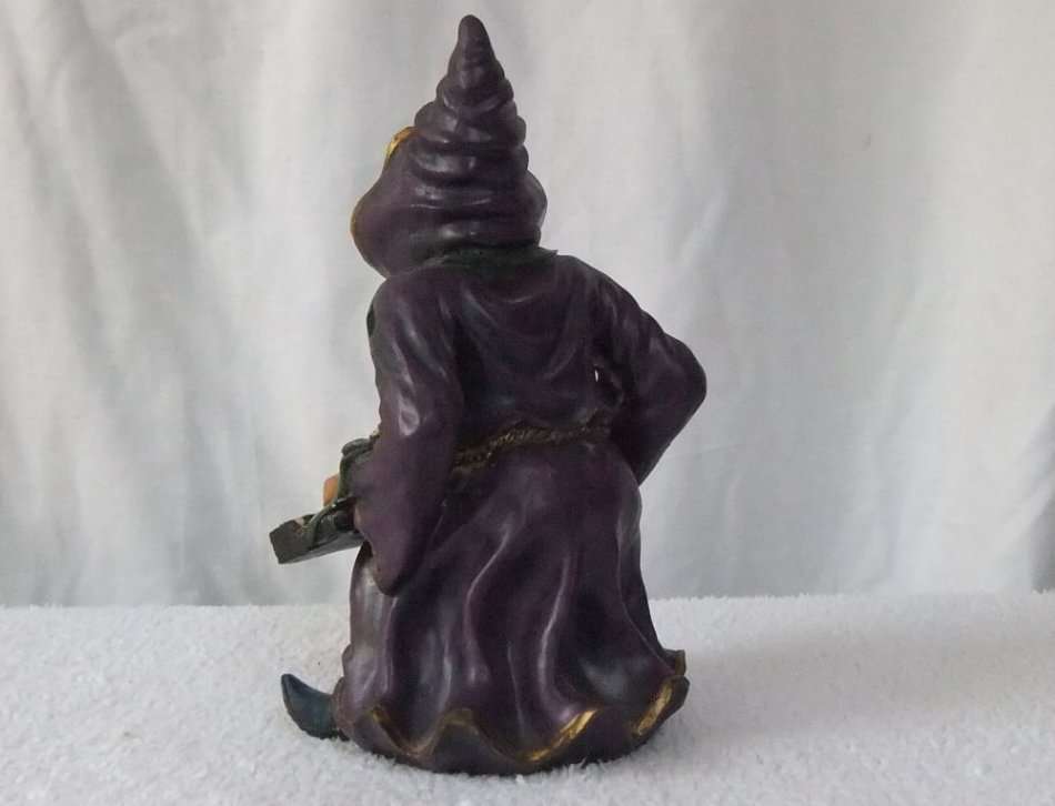 WHAT HAVE WE HERE !! A LARGE HAND PAINTED FIGURE OF A KEYBOARD PLAYING ONE TOOTHED WITCH !!