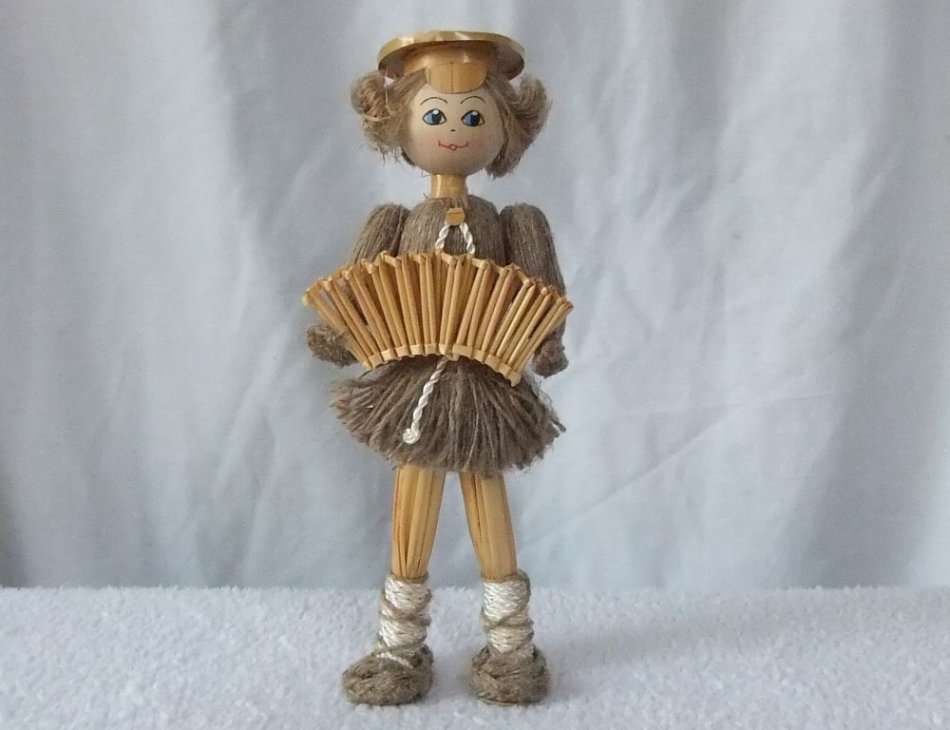 A PRETTY AND UNIQUE VINTAGE EUROPEAN GIRL ORNAMENT PLAYING THE CONCERTINA !! SUCH CHARM !!