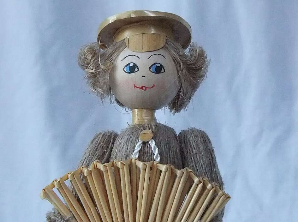 A PRETTY AND UNIQUE VINTAGE EUROPEAN GIRL ORNAMENT PLAYING THE CONCERTINA !! SUCH CHARM !!