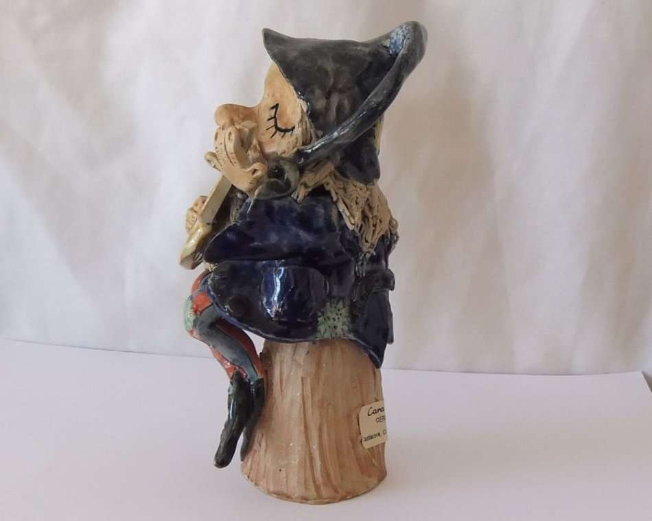 WOW !! A CHARMING VINTAGE SIGNED HAND PAINTED FAIRY MAN SCULPTURE BY CARA TURNER OF IRELAND !!