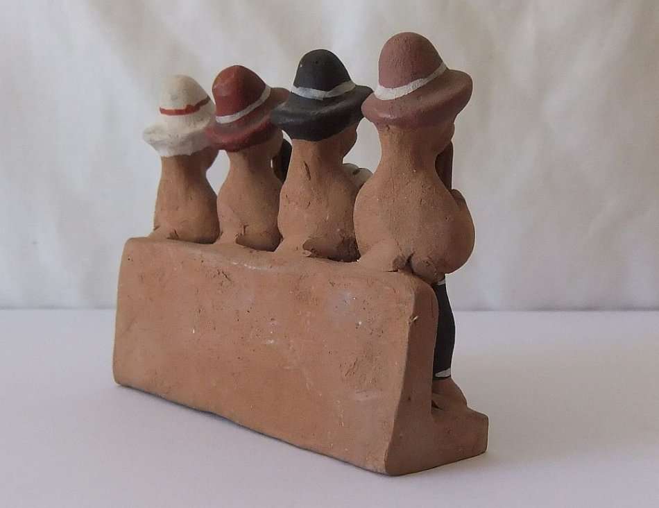FOLK ART !! A CHARMING VINTAGE HAND PAINTED POTTERY GROUP OF MUSICIANS ORNAMENT !! FROM URUGUAY !!