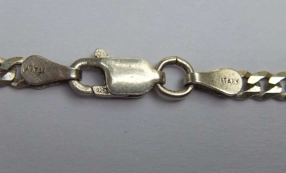 A GORGEOUS FACETED STONE SET STERLING SILVER PENDANT WITH A QUALITY STERLING SILVER NECKLACE !! WOW