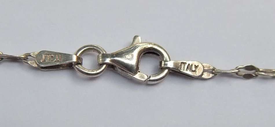 A CLASSY FILIGREE LOOK STERLING SILVER BUTTERFLY PENDANT WITH A UNIQUE STERLING SILVER NECKLACE !!