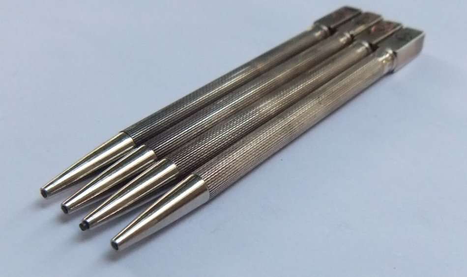 A VINTAGE BOXED SET OF 4 STERLING SILVER RETRACTABLE PENCILS MADE FOR PLAYING BRIDGE - ORIGINAL BOX