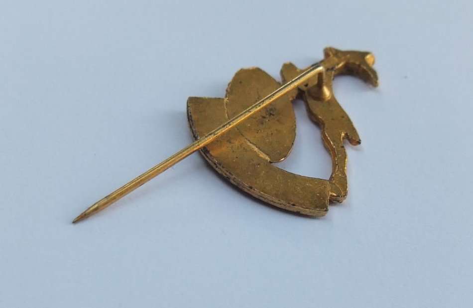 A vintage SA Rugby touring lapel pin - Afrikaans