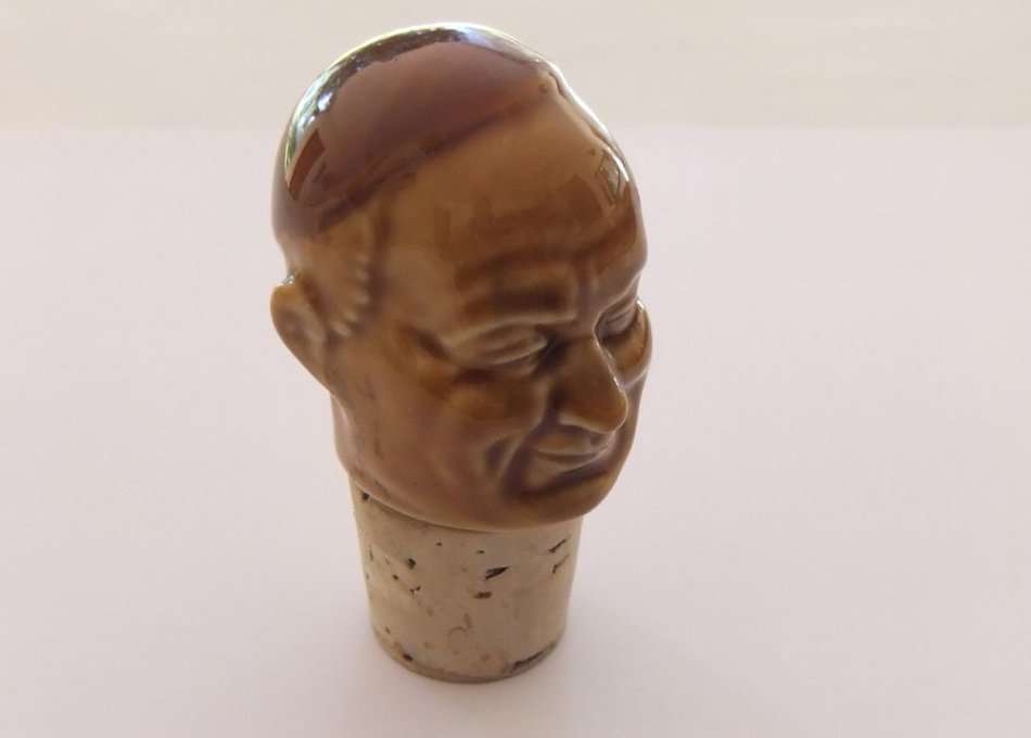 A VINTAGE MONK MOTIF BOTTLE CORK STOPPER