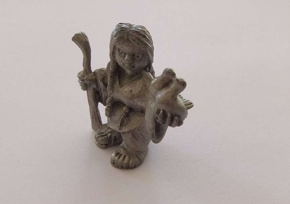 A VINTAGE 1984 PEWTER FIGURE BY ROYAL SELANGOR