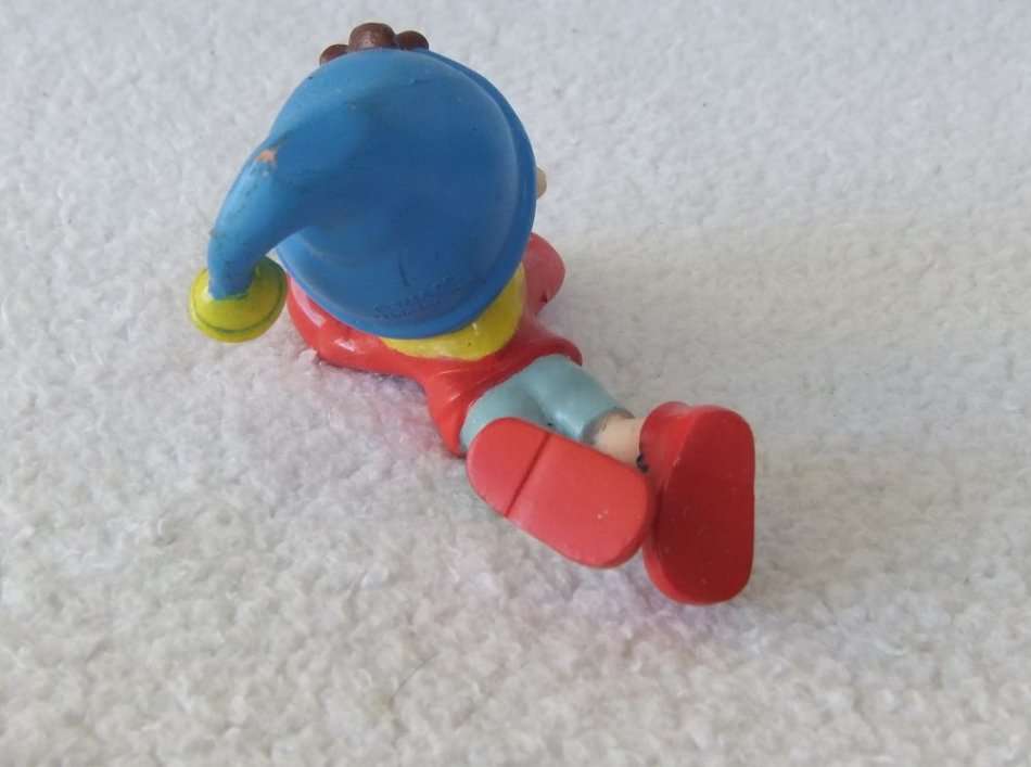 R1 START !! A VINTAGE NODDY TOY