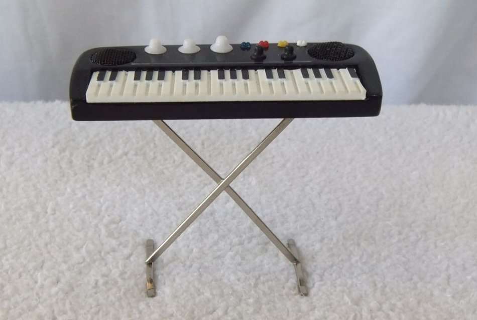 A MODEL OF A KEYBOARD
