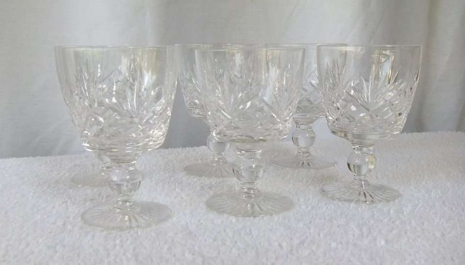 A BRILLIANT VINTAGE SET OF 6 GLASSES BY STUART CRYSTAL OF ENGLAND - MARKED - PERFECT