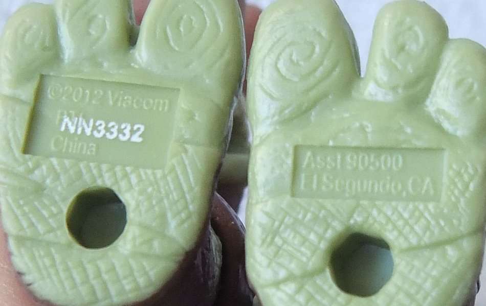 R1 START !! A 2012 DONATELLO TEENAGE MUTANT NINJA TURTLE - TMNT