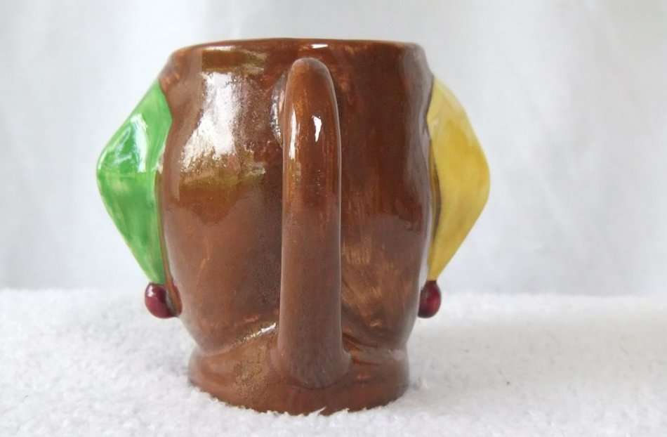 AN AWESOME OLD ""JESTER"" CHARACTER JUG BY ROYAL DOULTON OF ENGLAND !! NO DAMAGE !!