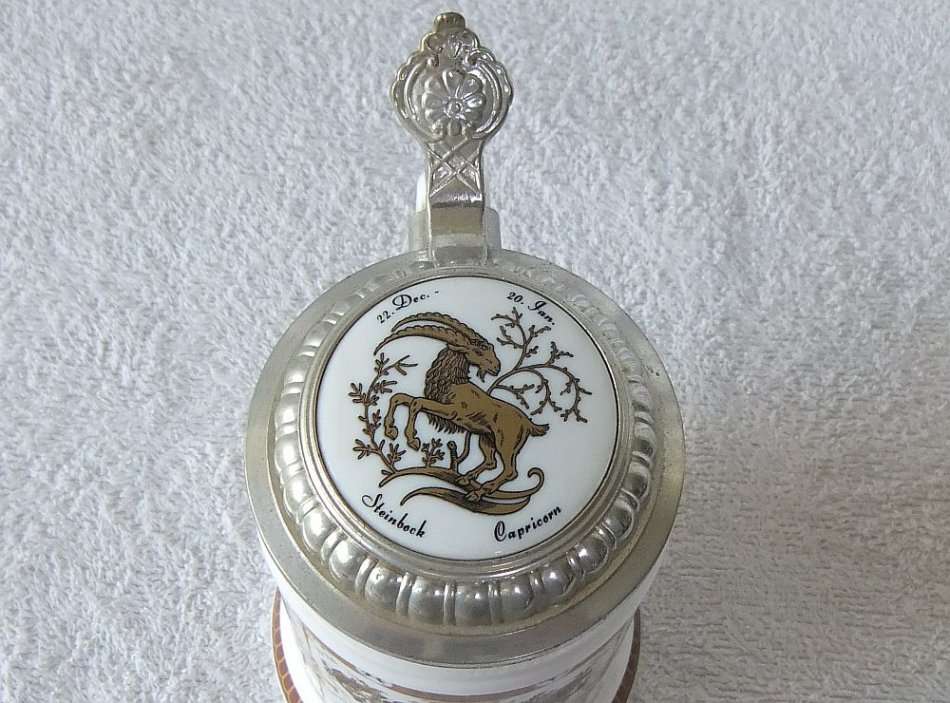 MUST SEE !! BMF Original Bierseidel German Milk Glass HOROSCOPE Stein Made in West Germany